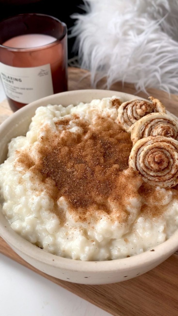 Cinnamon Roll Rice Pudding