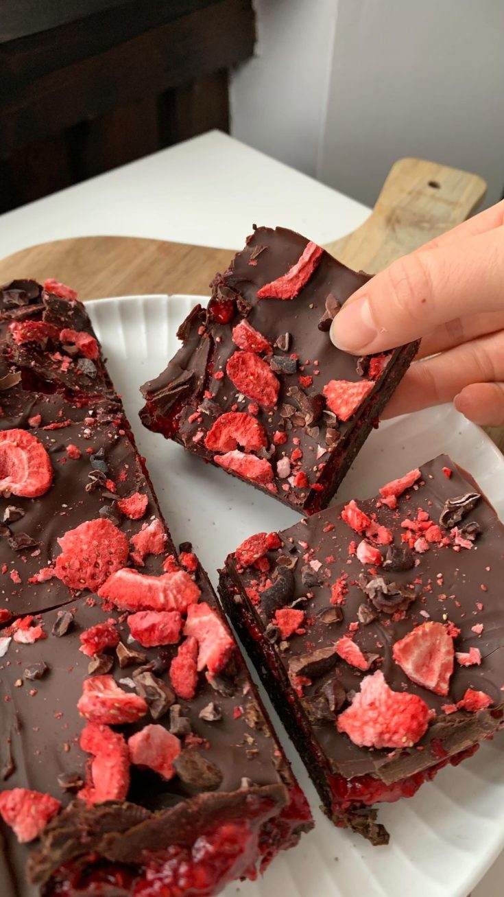 Raspberry Brownie Bites