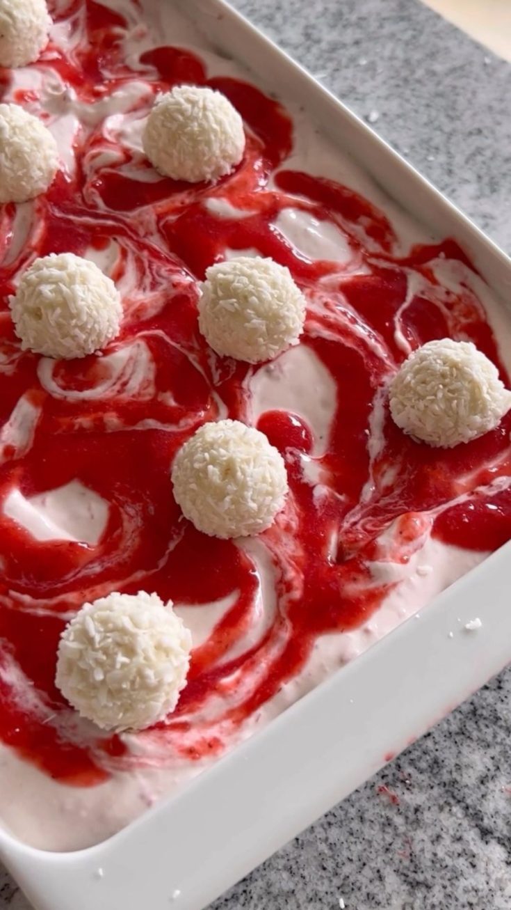 Strawberry Raffaello Dessert