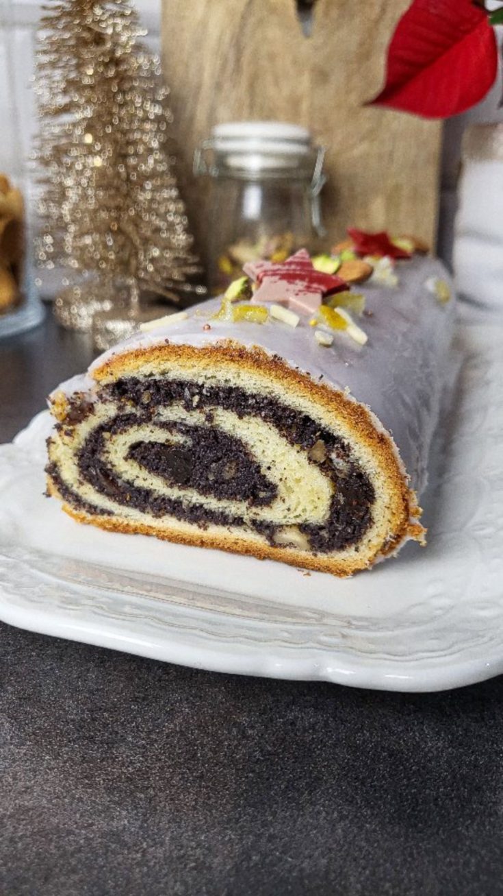 Poppy Seed Roll