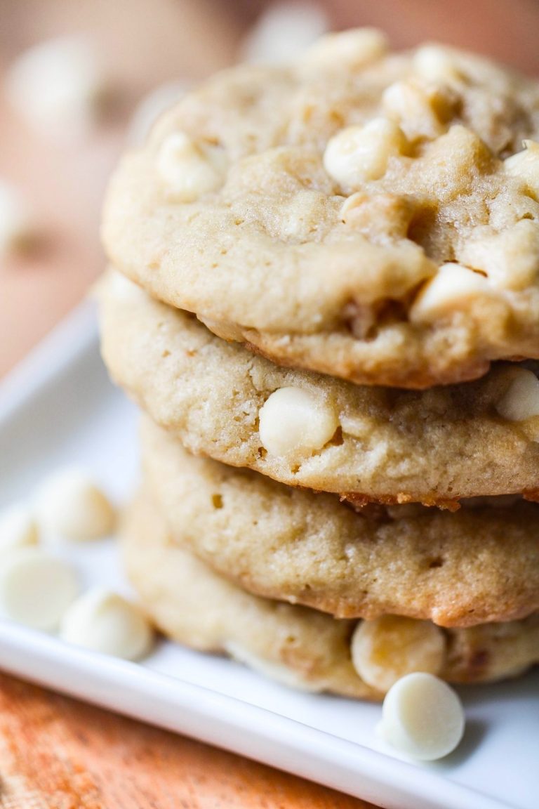 White Chocolate Macadamia Nut Cookies Recipe - Maria's Kitchen