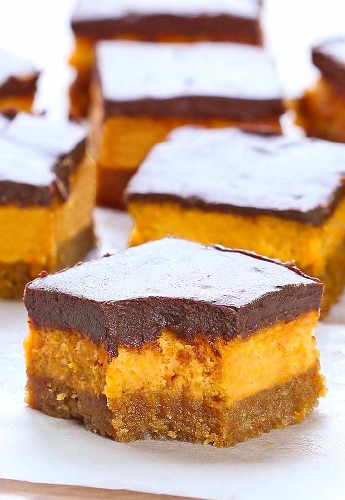 Easy And Creamy Chocolate Pumpkin Cheesecake Bars Recipe Maria S Kitchen