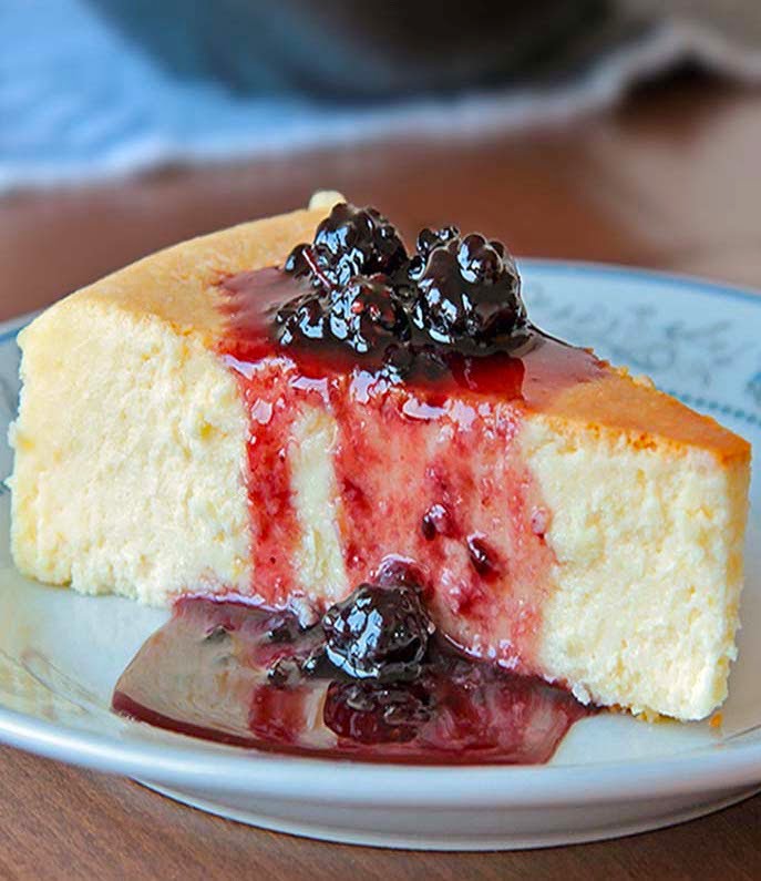 Smooth and Creamy New York Style Cheesecake Recipe - Maria ...