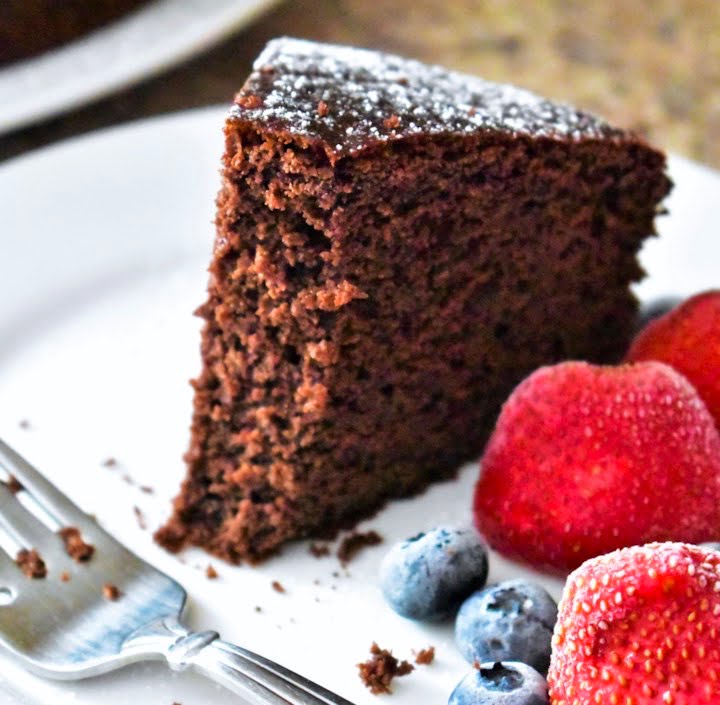 Easy Chocolate Yogurt Cake Maria's Kitchen