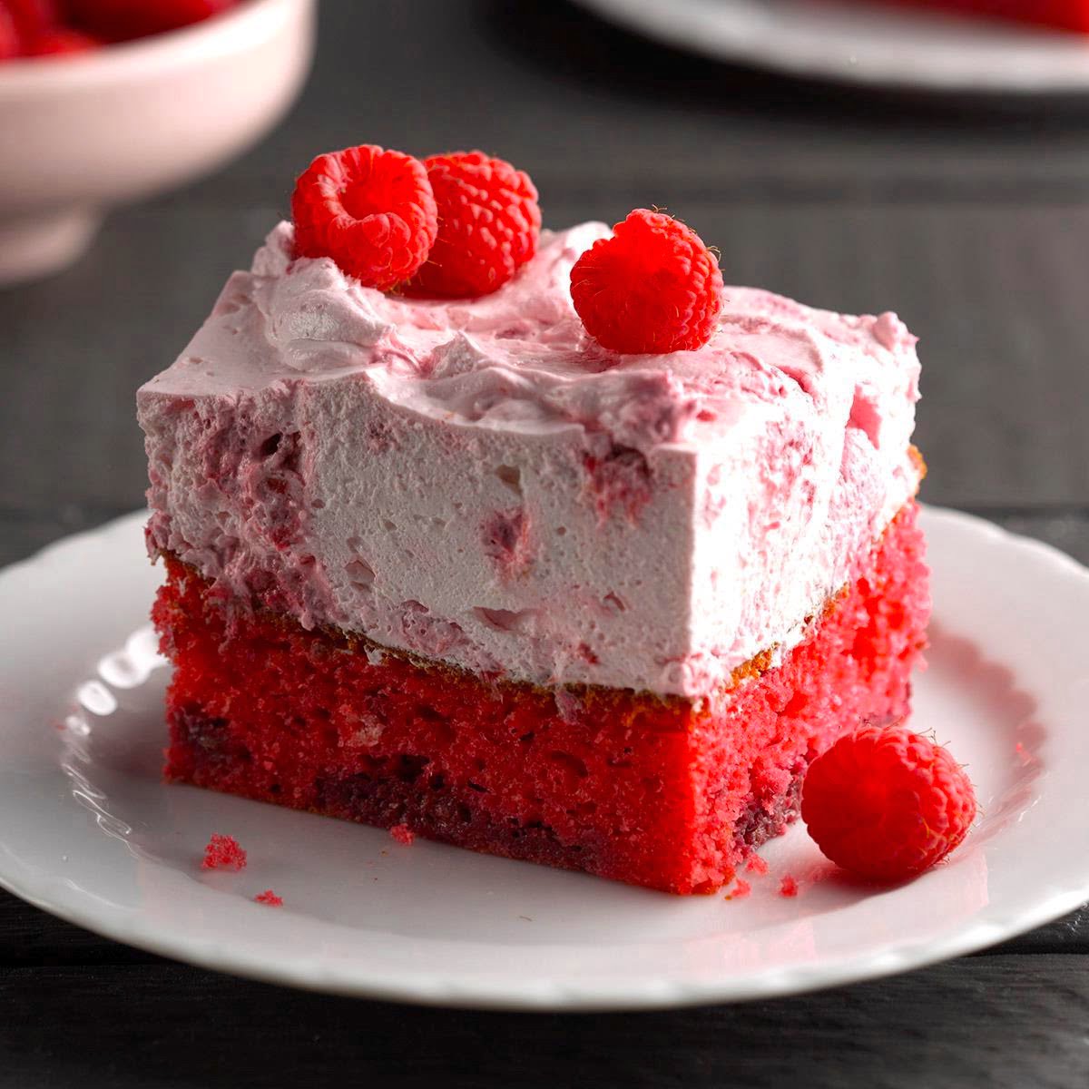 Easy Refreshing Raspberry Cake - Maria's Kitchen