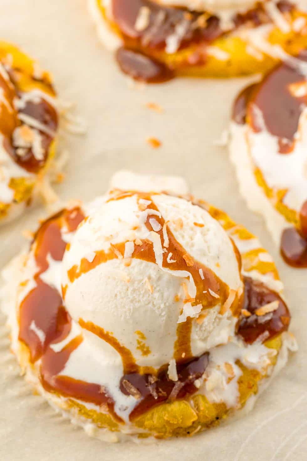 Delicious Grilled Pineapple Sundaes - Maria's Kitchen