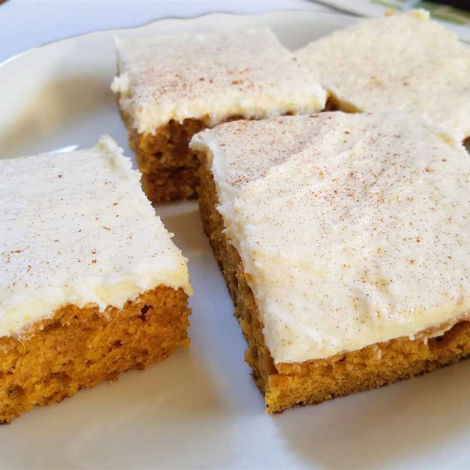 Delicious Pumpkin Bars With Cream Cheese Frosting Maria S Kitchen