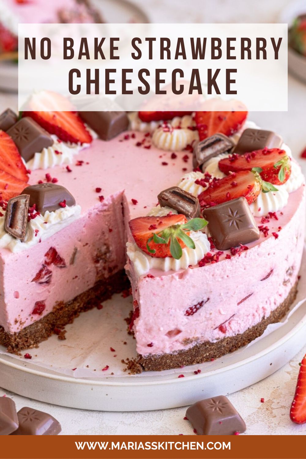 No Bake Strawberry Cheesecake