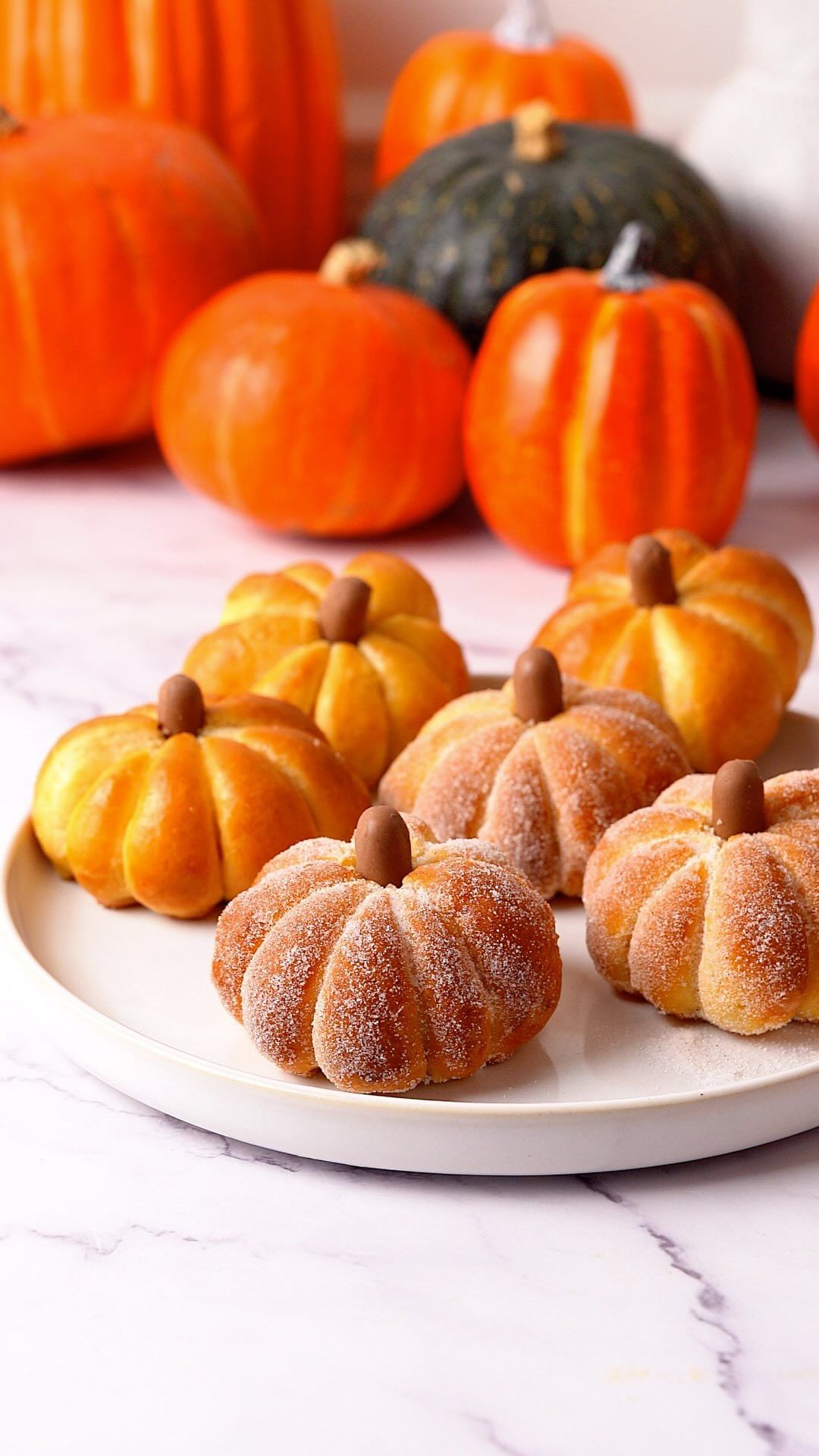 Pumpkin Nutella Stuffed Buns