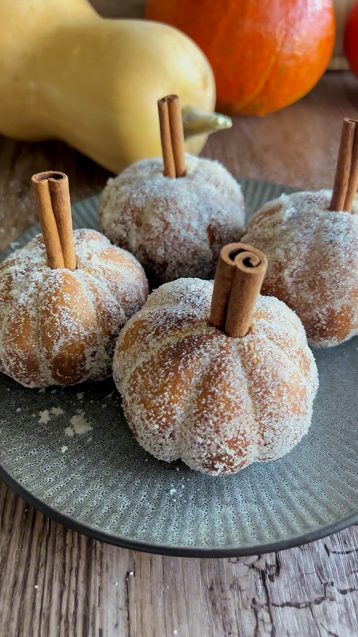  Pumpkin Spice Donuts with Cream Cheese Filling